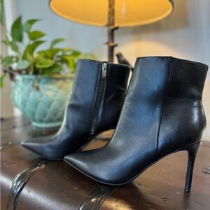 Nine West Gurly Black Leather Stiletto Ankle Boots